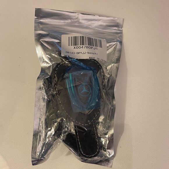 Mercedes Benz Sunglass Holder for Car with Logo Black PU Leather NWT - Picture 10 of 10